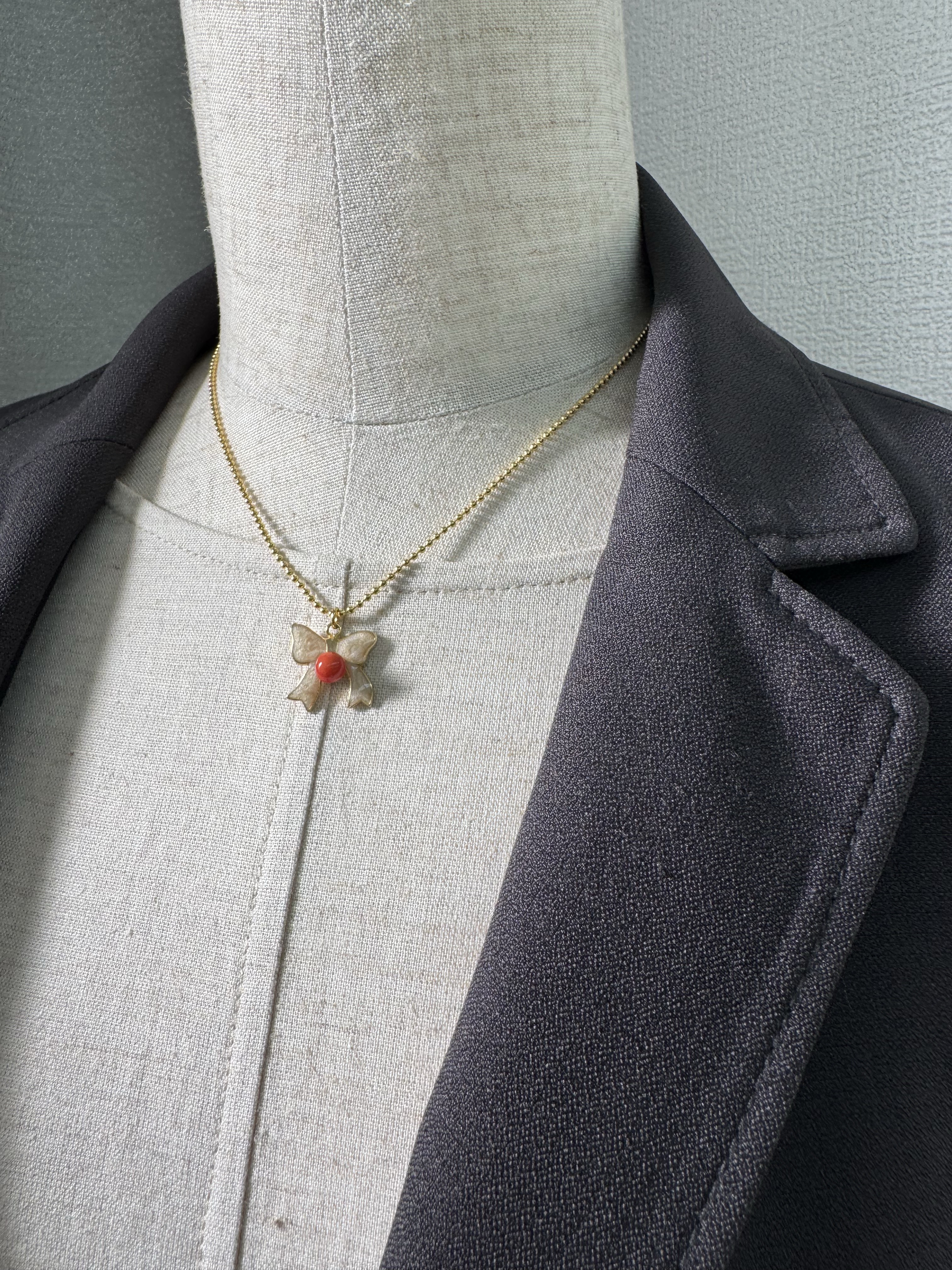 【送料無料企画品】Natural Precious Coral"（天然宝石珊瑚）高知産　赤珊瑚　ペンダント【りぼん　結】