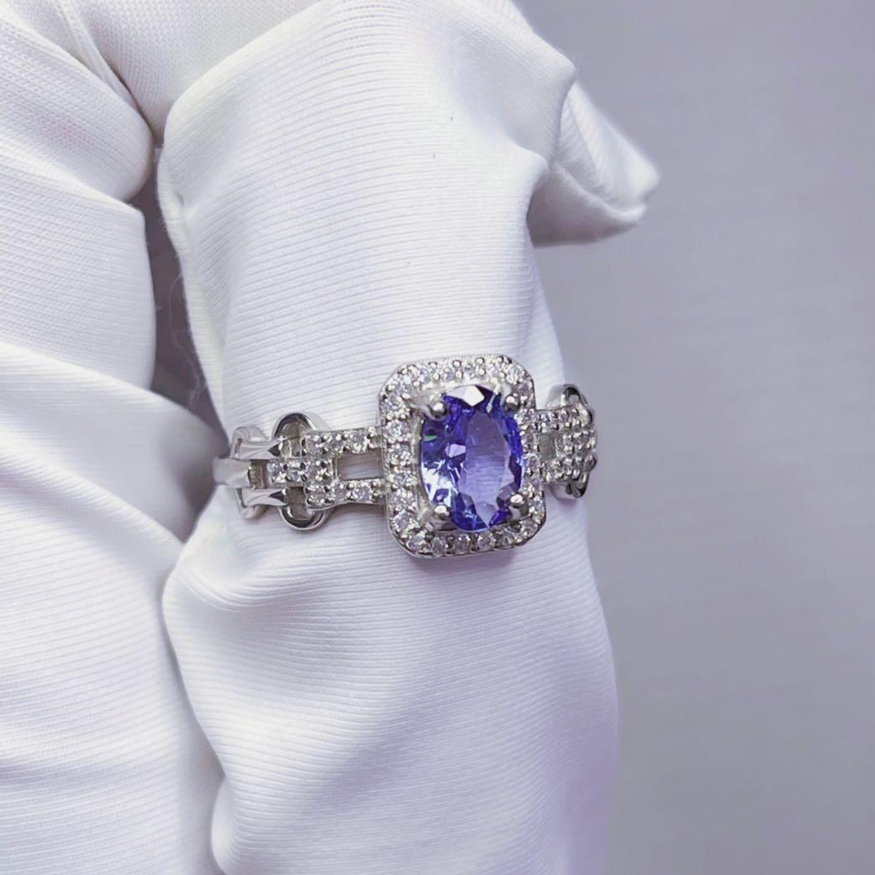 【超高品質】天然石★美しい天然宝石タンザナイトS925リング