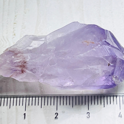 カコクセナイト内包 ミステリアス晶紋アメジスト 紫水晶 原石 ラフ