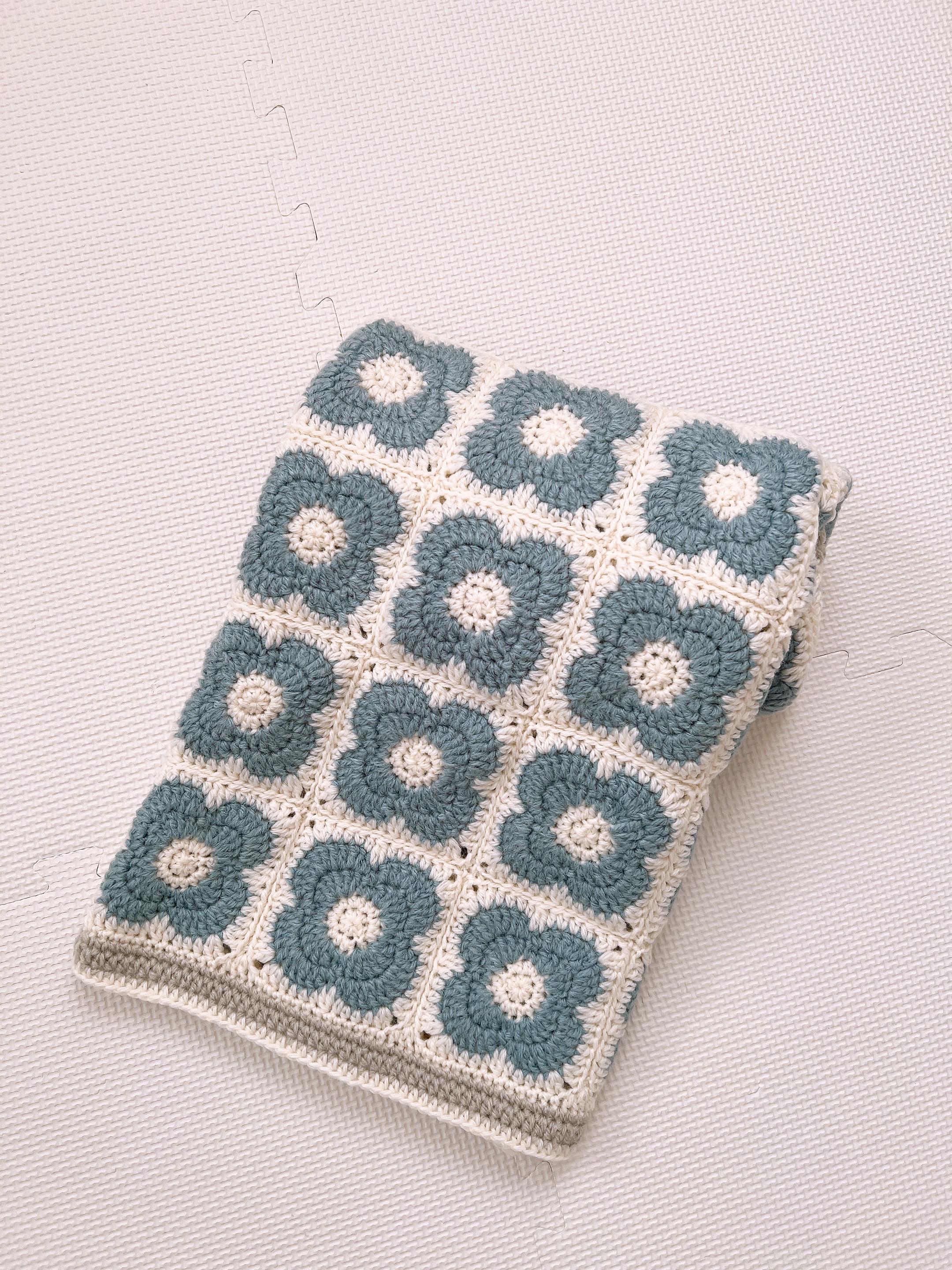 グラニースクエア ブランケット 手編み 花モチーフ 一点もの