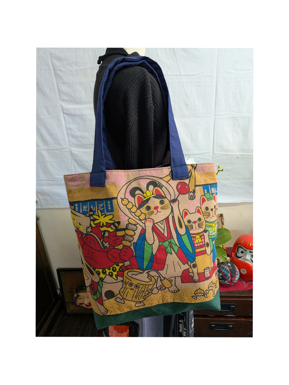 手拭いリメイク　古布　ハンドメイド　柿渋染め　トートバッグ 猫柄の手ぬぐいの柿渋染めトートバッグ 手ぬぐいリメイク トートバッグ