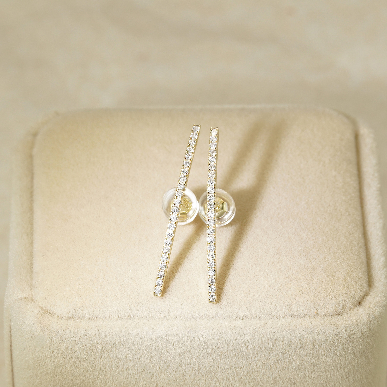 カーブドバーストーンピアス E231229（3週間発送）