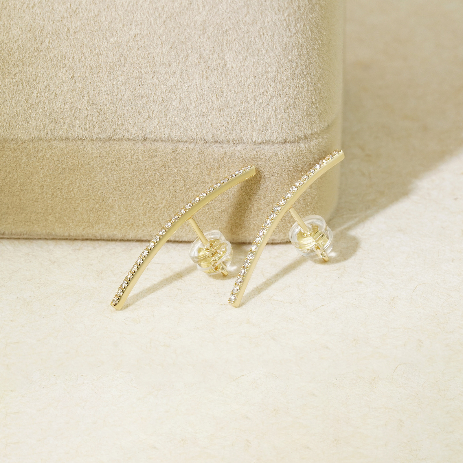 カーブドバーストーンピアス E231229（3週間発送）