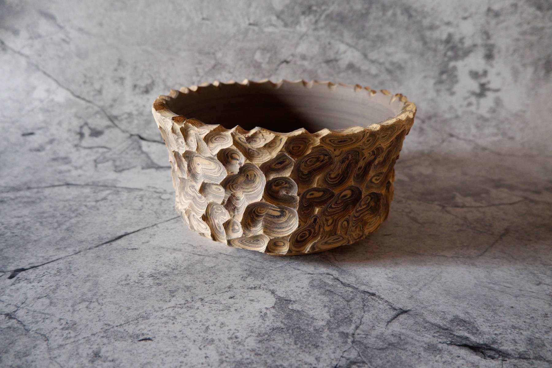 7号黄黒練込み平鉢395　塊根植物　多肉植物　アガベ　盆栽　植木鉢　作家鉢　鉢台　沖縄