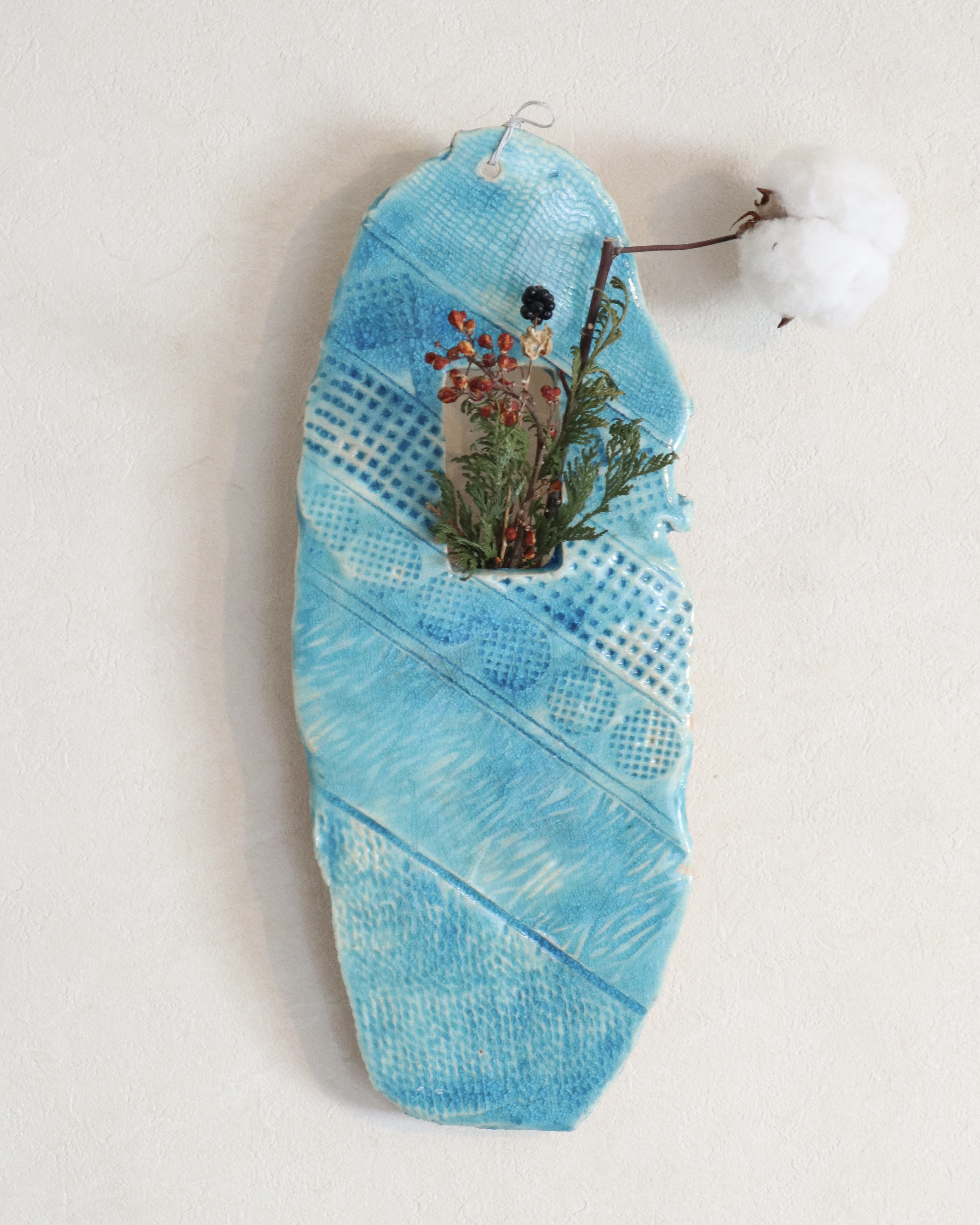 額縁みたいな壁掛け花器〜トルコブルー〜