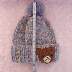 ​【手編み】ほっこりくまさんのポンポンニット帽水色（全6色）｜ベビー・キッズ 3枚目の画像