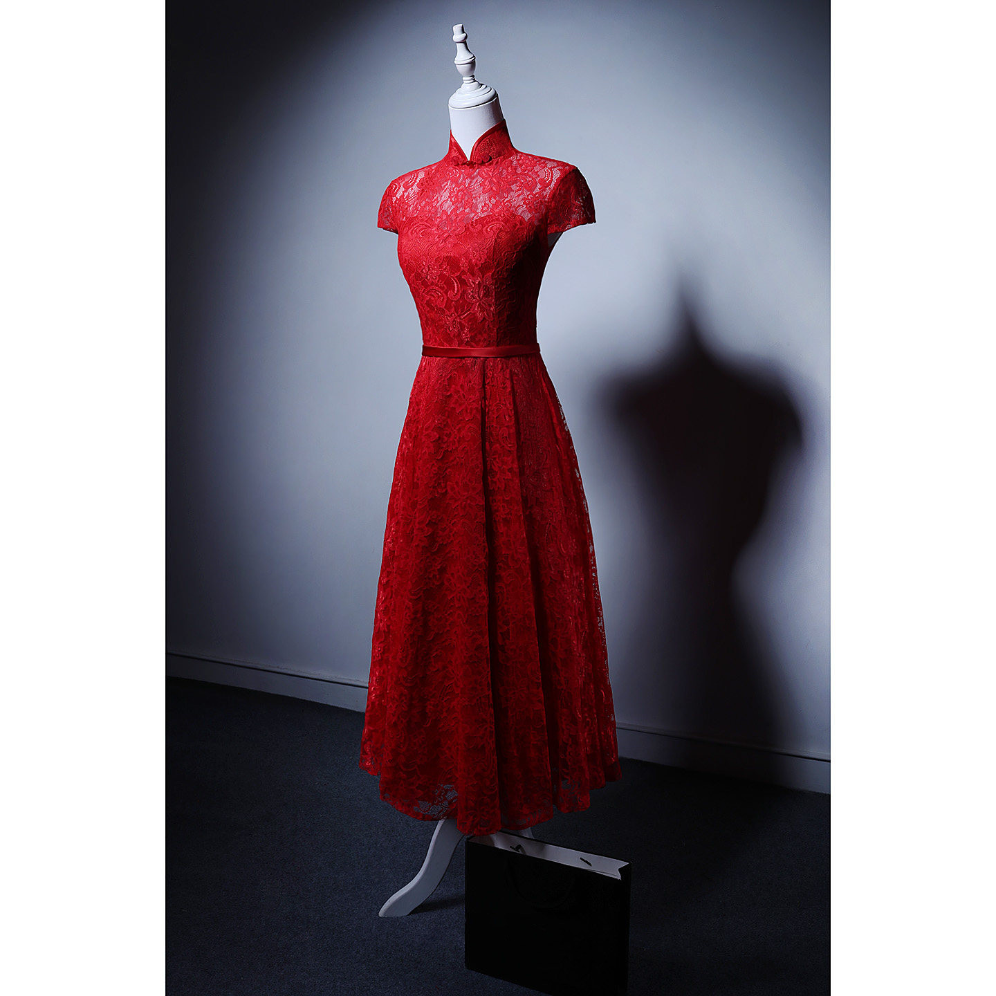 高級感 赤 レース 半袖 パーティードレス スリム 花嫁 演奏会 誕生日 披露宴 二次会 前撮り M040