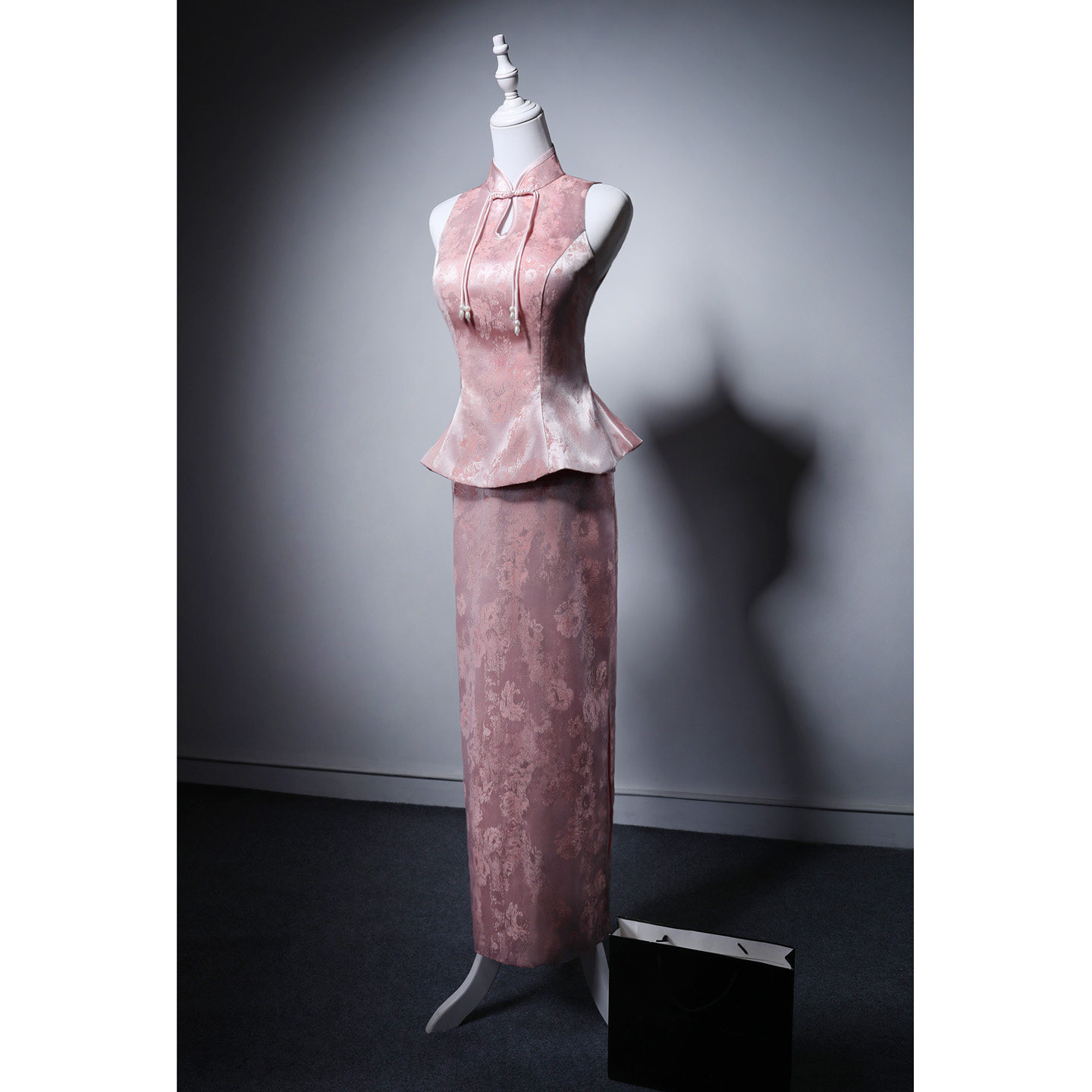 高級感 ピンク 花 パーティードレス スリム プリンセス 花嫁 演奏会 成人式 誕生日 披露宴 二次会 前撮り M044