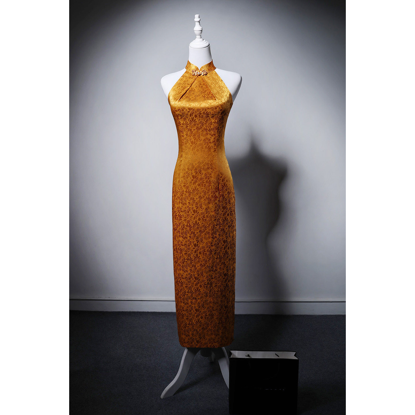 高級感 オレンジ ノースリーブ 花 パーティードレス スリム 花嫁 演奏会 誕生日 披露宴 二次会 前撮り M047