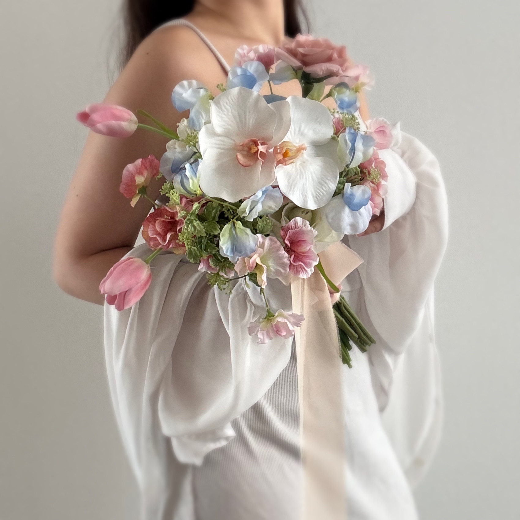 pastel natural⌇﻿ アーティフィシャルフラワー クラッチブーケ 海外風 前撮り 結婚式