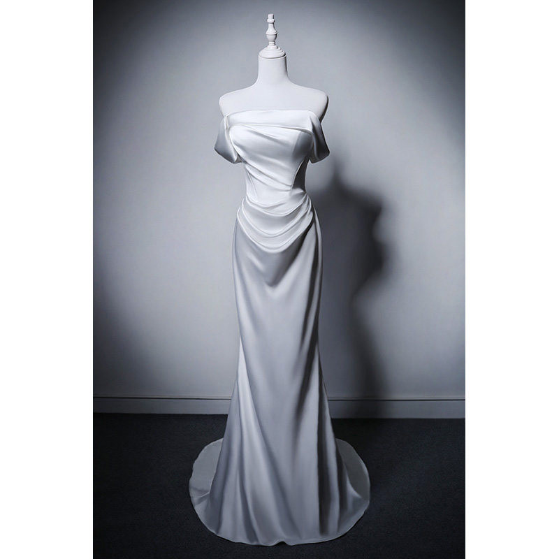 高級感 白 オフショルダー 裾引き パーティードレス シンプル 韓国風 演奏会 誕生日 披露宴 二次会 前撮り M059