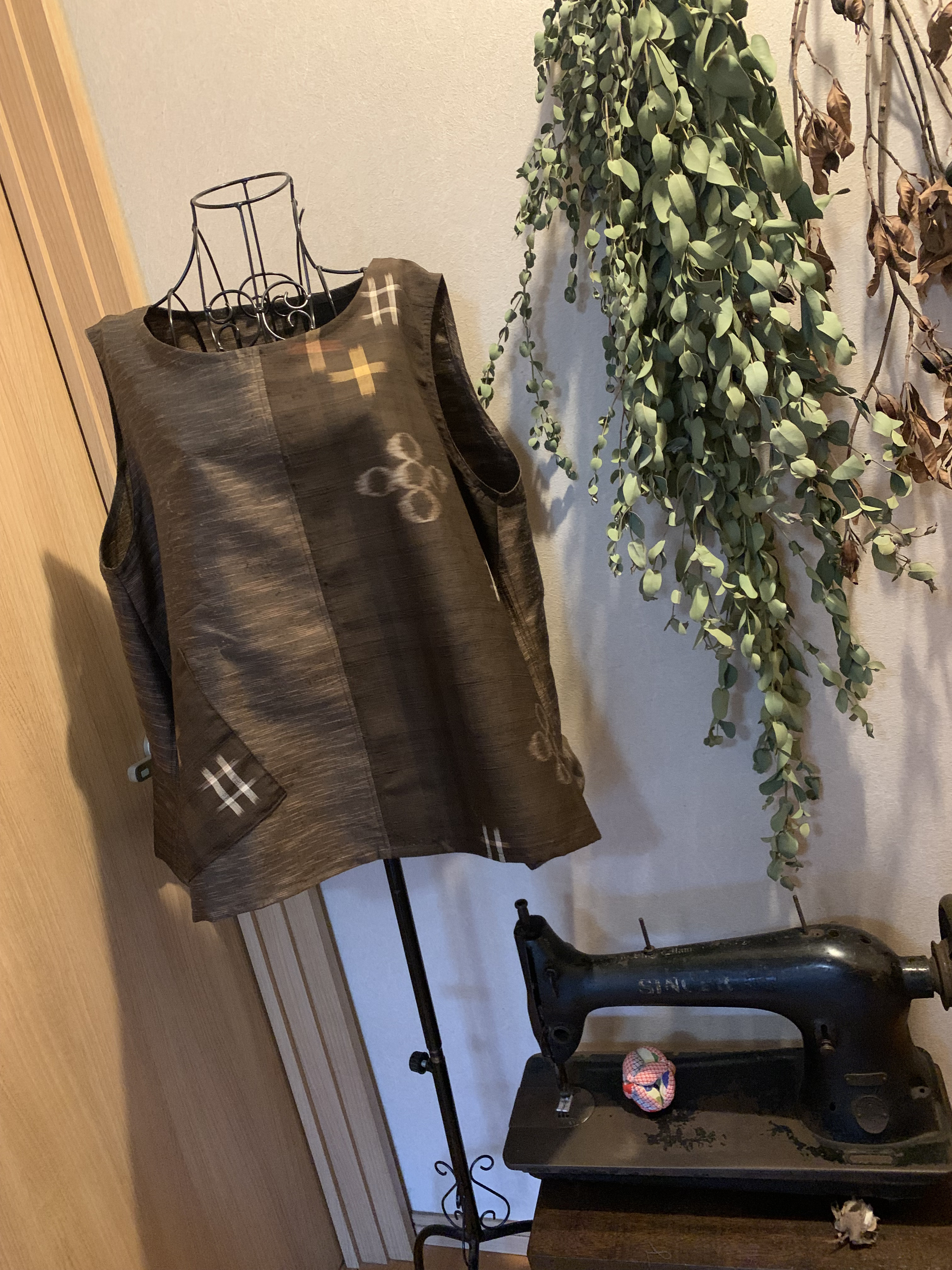 Ａラインベスト／サイズＬＬから３Ｌ／ゆったりサイズ／オシャレベスト