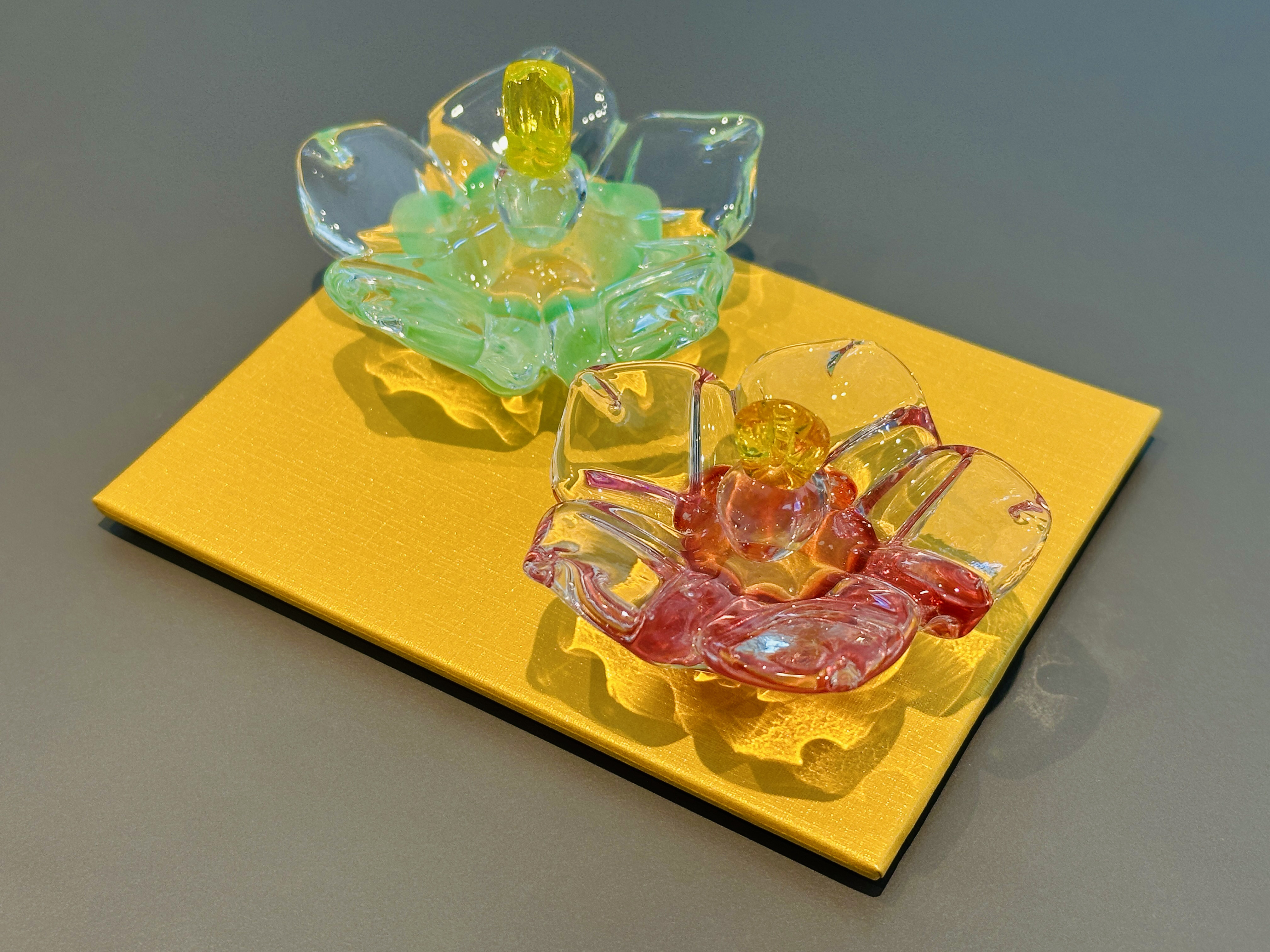 ガラスのお雛様　-ひとひら桜雛-