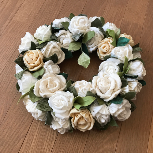 新作》リバティーの織り柄手作り布リース30cm（1点限定） リース