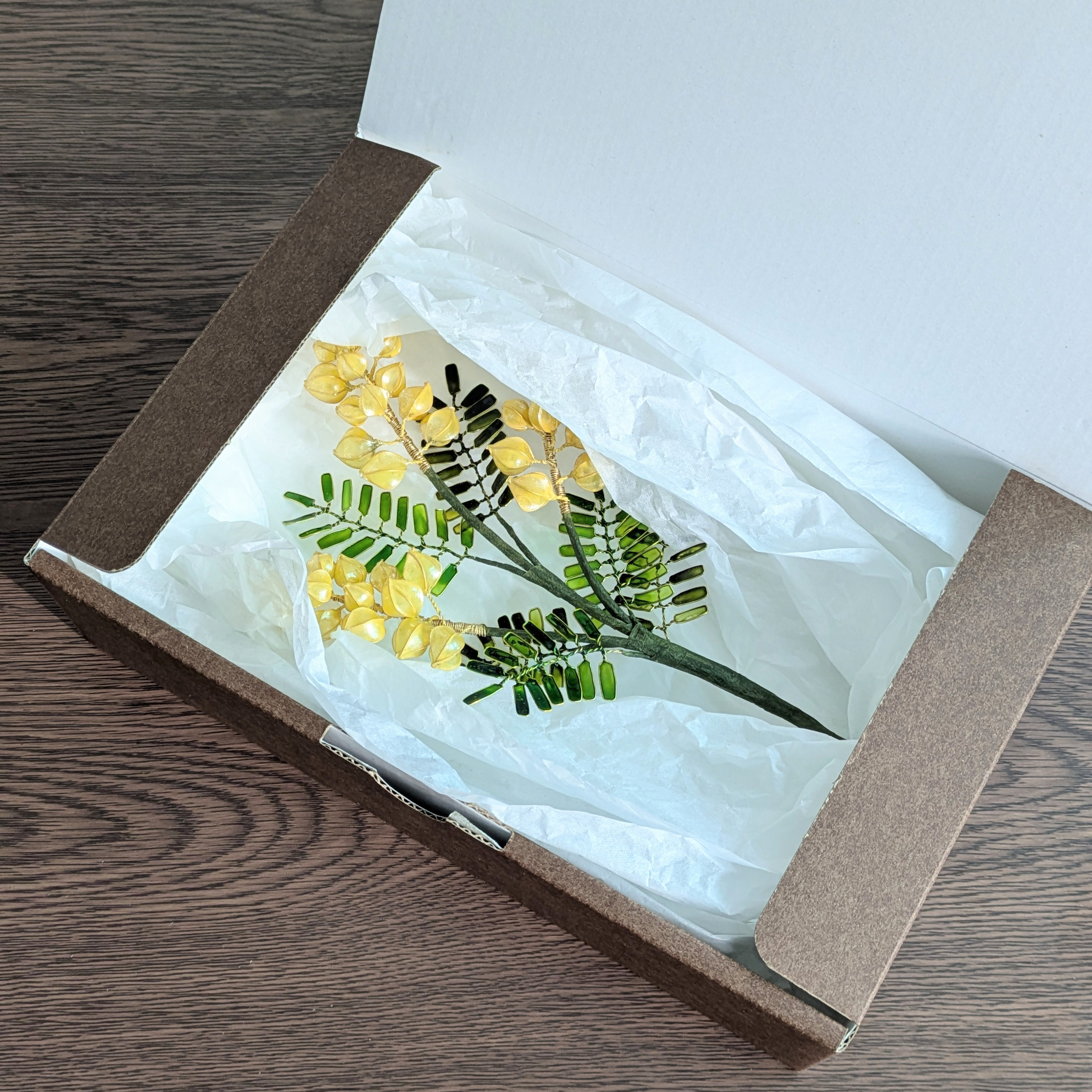 ミモザ・プレミアム【中】｜観葉植物のような春の造花、枯れないギフト