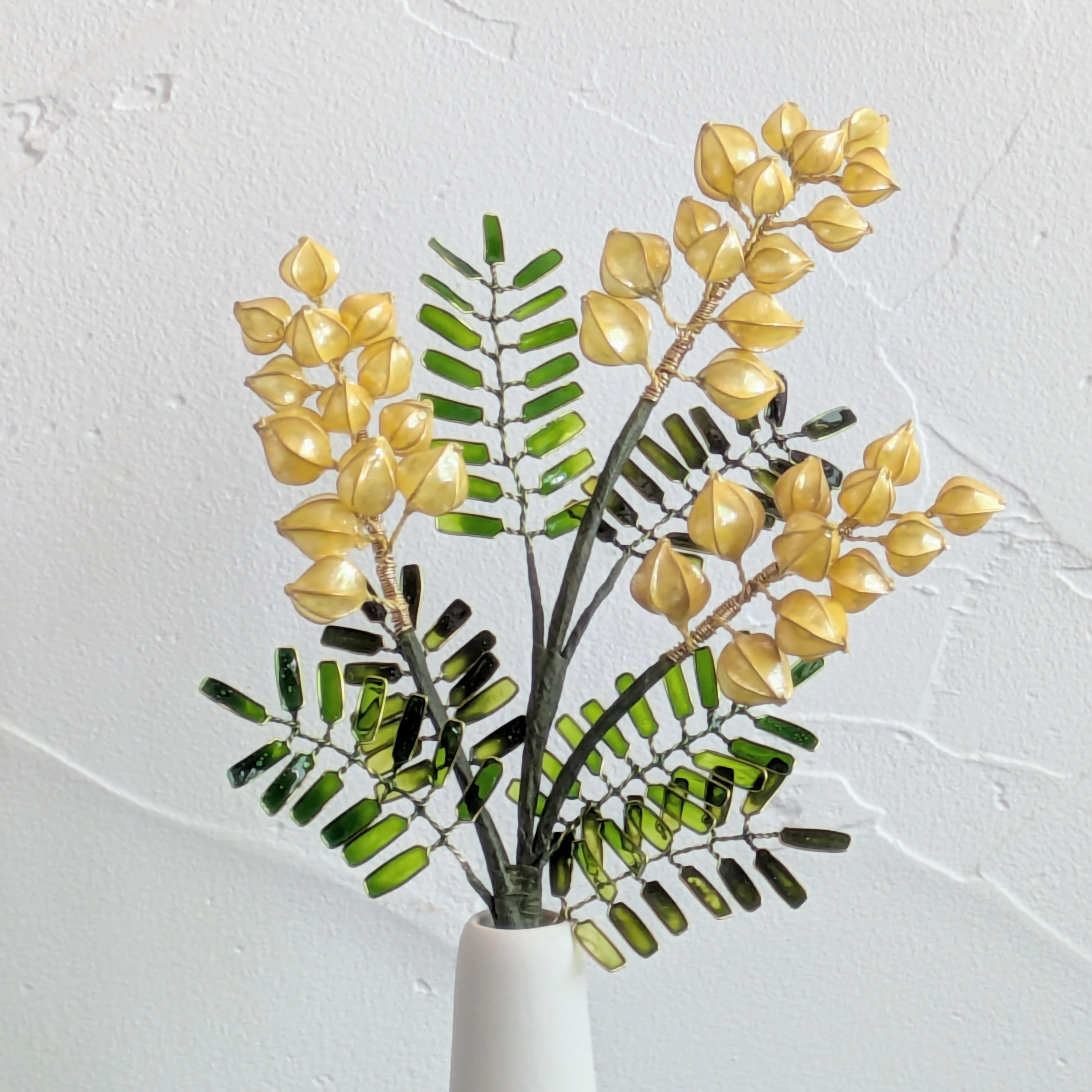 ミモザ・プレミアム【中】｜観葉植物のような春の造花、枯れないギフト