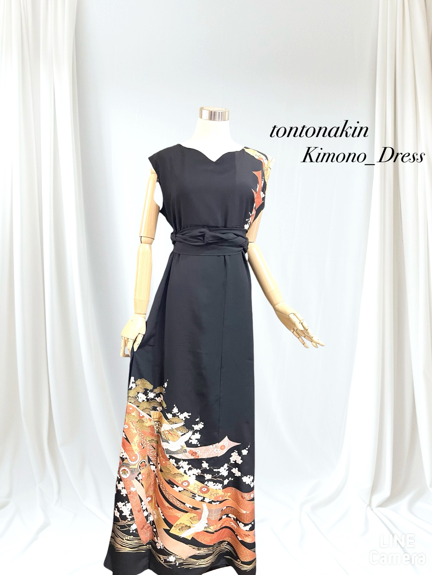 送料無料 着物 リメイク 金彩に舞う鶴 正絹 留袖 ロングドレス ゆったりなのにスタイル良く見える L〜LL