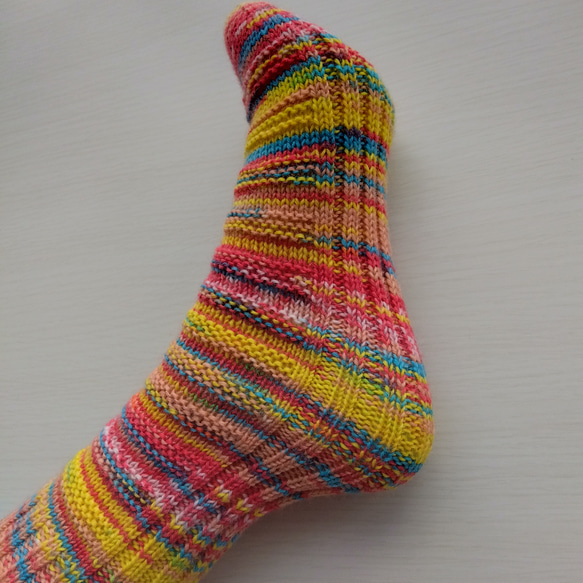 『どこでもかかと』くつ下☆黄色・赤・水色系＊洗濯機OK！ 5枚目の画像