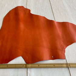 牛革　カット革　タンニン　スムース　オレンジ　ハンドメイド＃No.CL79　レザークラフト　本革 1枚目の画像