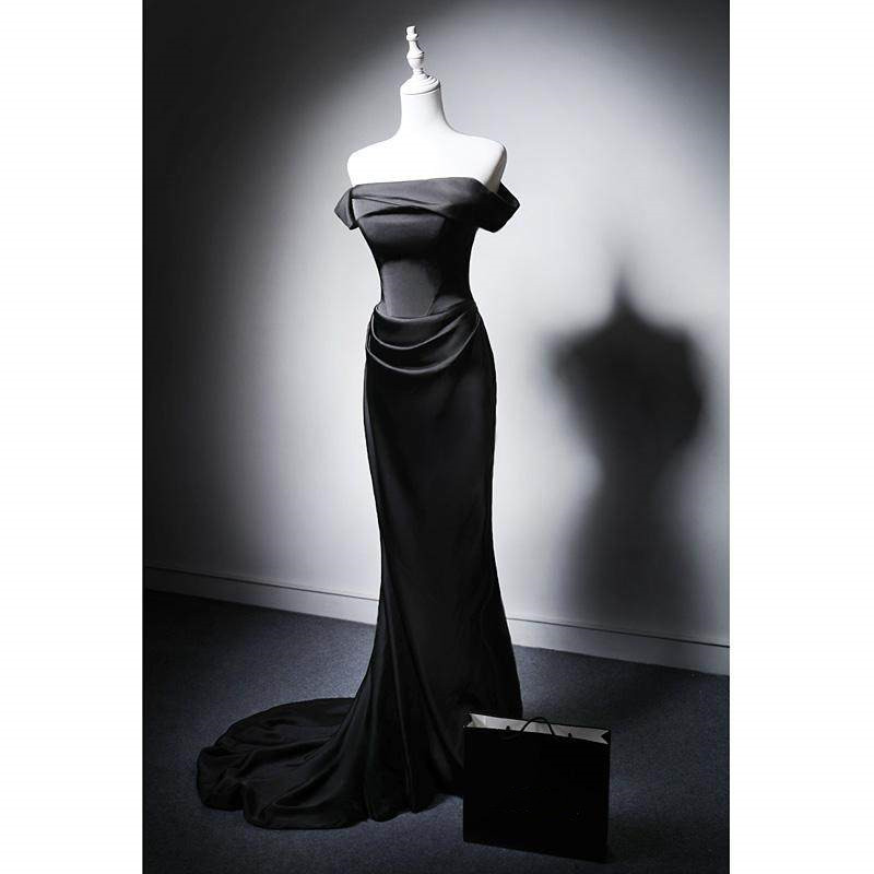 高級感 黒 オフショルダー 裾引き スリム パーティードレス シンプル 韓国風 誕生日 成人式 二次会 前撮り M078