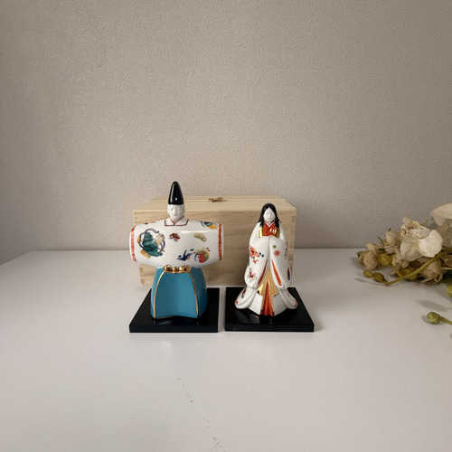 民芸品　ハンドメイド　陶器人形　人物像　置物　箱付　V　R4628 民芸品 ハンドメイド 陶器人形 人物像 置物 箱付 V R4628 民芸品