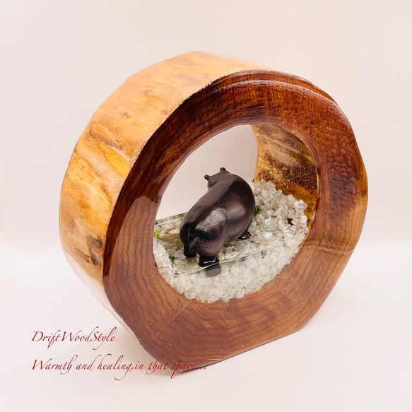 専用 一つ限りの流木アート 水辺のカバ ジオラマ 流木 フィギュア 置物 インテリア レジン N1 7枚目の画像