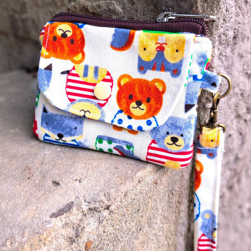 子熊と狸のがま口財布～限定品、限定、即完売 その他ミニ財布