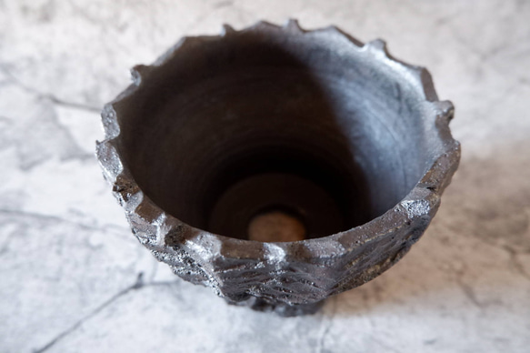 5号窯変黒鉢410　塊根植物　多肉植物　アガベ　盆栽　植木鉢　作家鉢　鉢台　沖縄 4枚目の画像