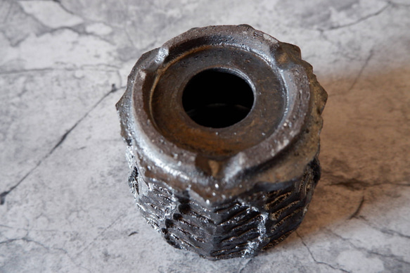 5号窯変黒鉢410　塊根植物　多肉植物　アガベ　盆栽　植木鉢　作家鉢　鉢台　沖縄 6枚目の画像