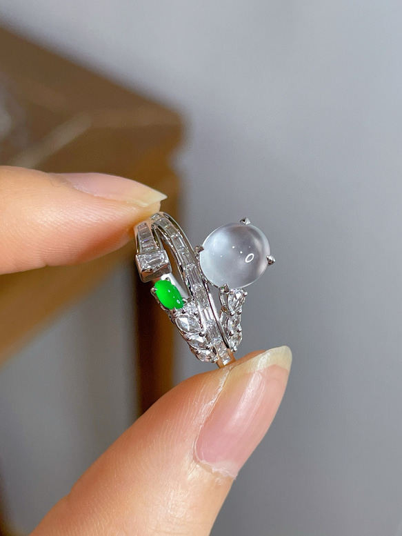 翡翠」K18 天然高氷種ヒスイ 天然ダイヤモンド 上品 忍耐 5月誕生石 本