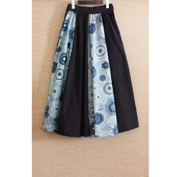 Creema獨家款 * 獨一無二 * 花卉圖案轉換為主要特色 * 刺繡十字繡 * 長裙 * 黑色 第7張的照片