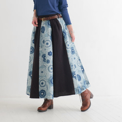 Creema獨家款 * 獨一無二 * 花卉圖案轉換為主要特色 * 刺繡十字繡 * 長裙 * 黑色 第1張的照片