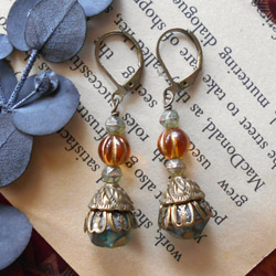 シルエット№1～（チェコガラス/アンティーク風） ピアス（フック