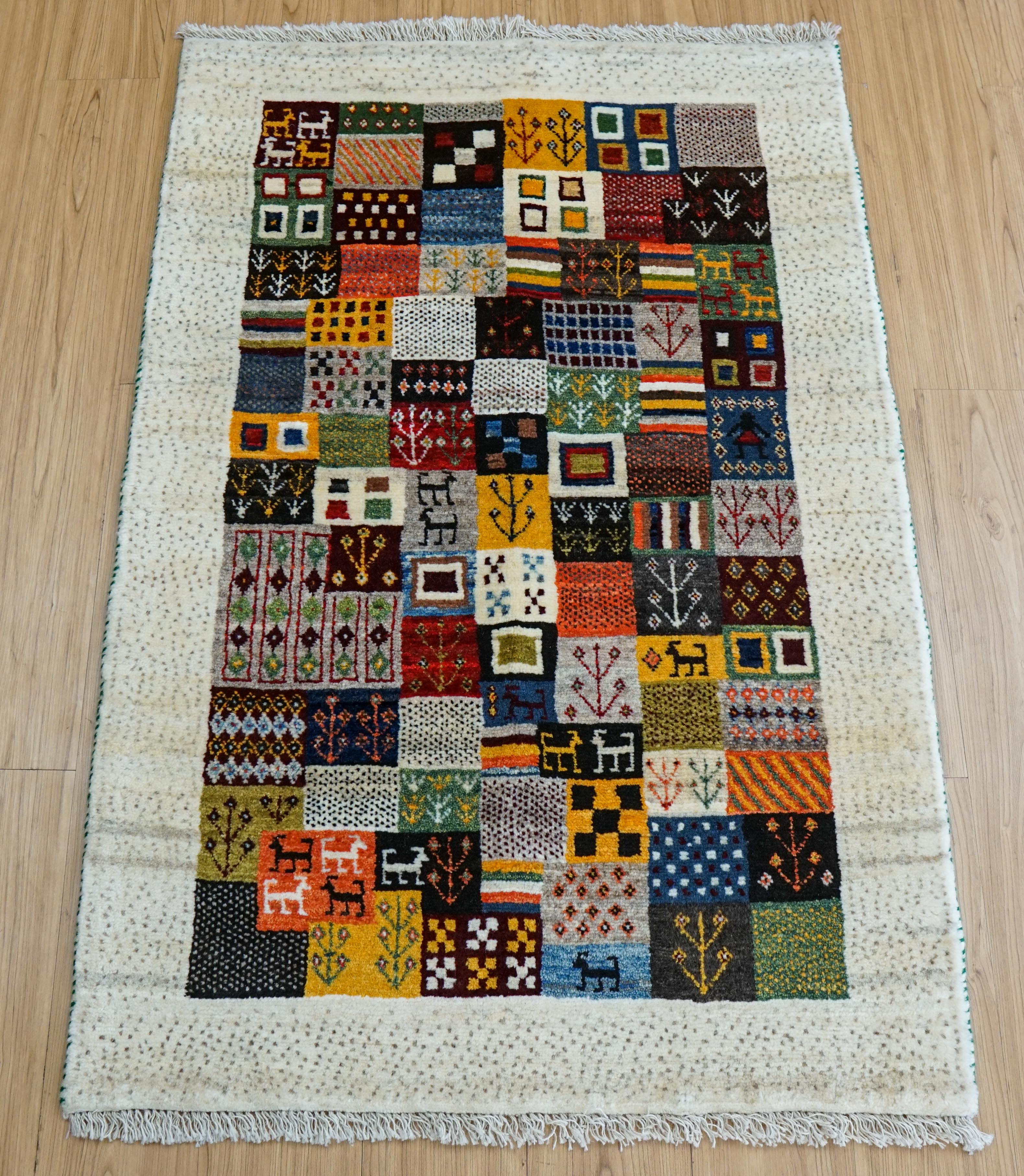 ペルシャ絨毯 カシュクリ ギャッベ リズバフトギヤべ 130×85cm