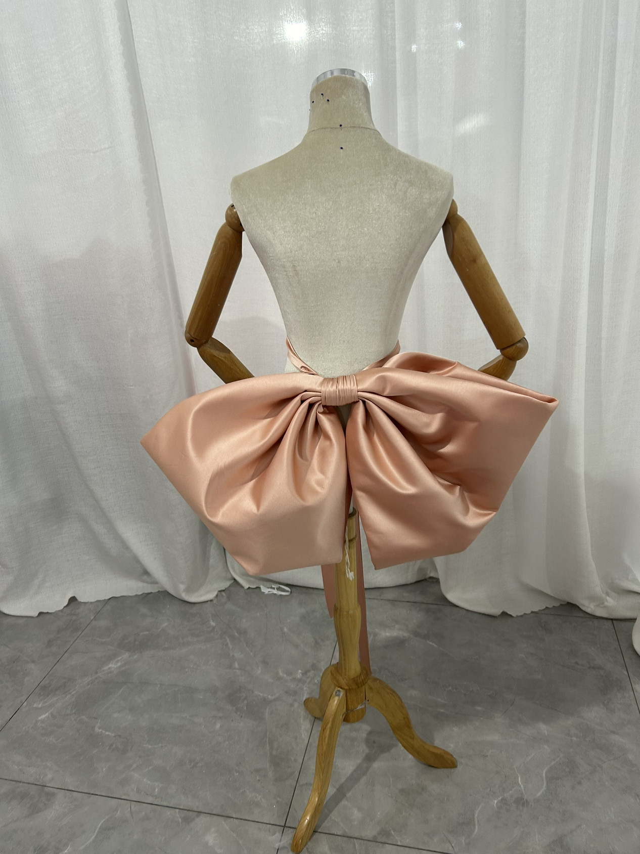 大きなリボン ピンク リボン 取り外し可能 リボン カラードレス 前撮り 花嫁