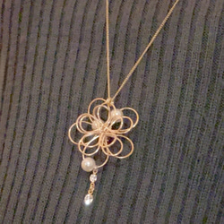 フラワーパール　ネックレス　ロング　スライドアジャスター　調整自由　卒業式　結婚 2枚目の画像