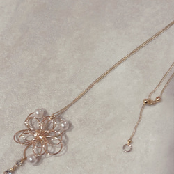 フラワーパール　ネックレス　ロング　スライドアジャスター　調整自由　卒業式　結婚 7枚目の画像