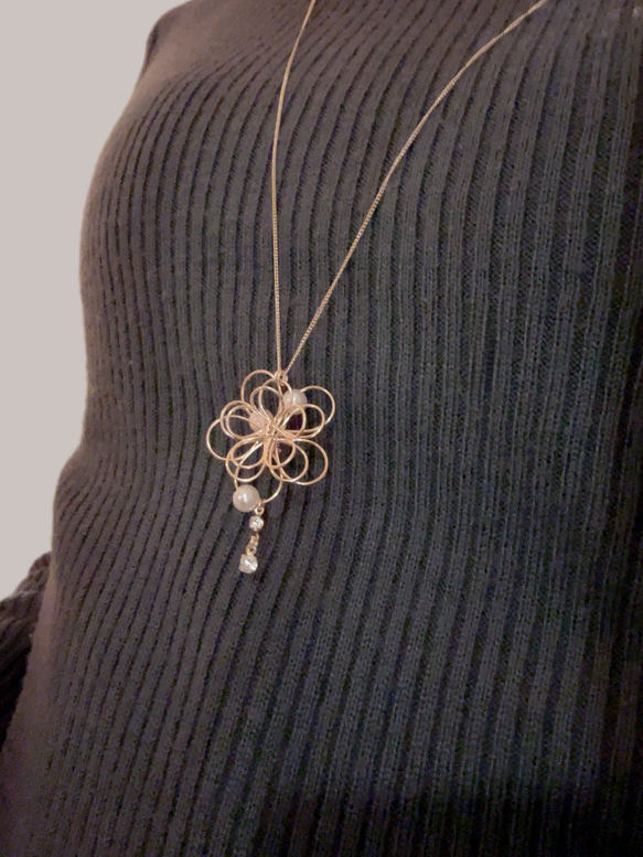 フラワーパール　ネックレス　ロング　スライドアジャスター　調整自由　卒業式　結婚 5枚目の画像