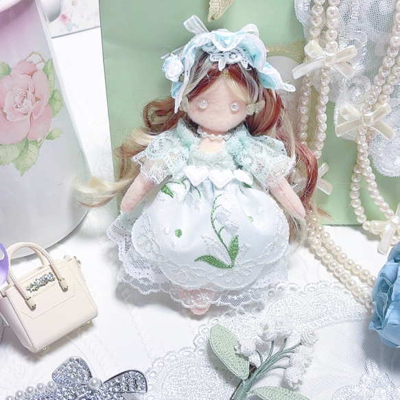 オリジナルドール　お人形　ドレス　バッグチャーム　すずらん　ミント　 doll  プリンセス　アメリカ製レース　チャーム 3枚目の画像