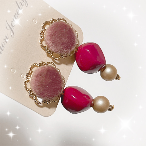 【送料無料】 春色 ふわふわ もこもこ イヤリング 7枚目の画像