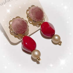 【送料無料】 春色 ふわふわ もこもこ イヤリング 4枚目の画像