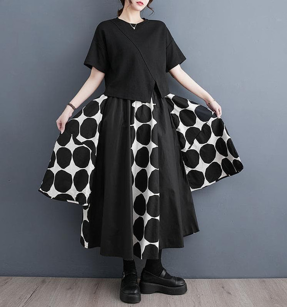 大きいサイズ レディース スカート　ロング　ドット　夏 秋 新品 2枚目の画像