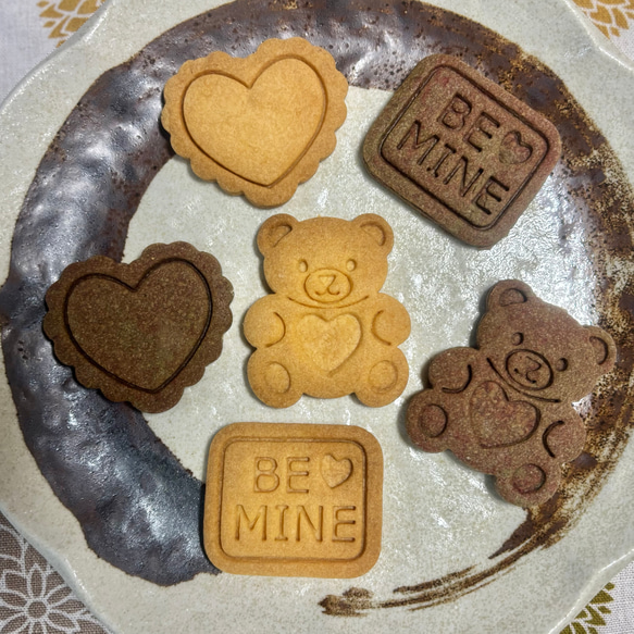 焼くだけでかわいい♡バレンタインクッキー型・BE MINE 5枚目の画像