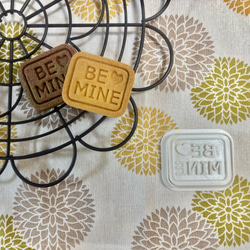 焼くだけでかわいい♡バレンタインクッキー型・BE MINE 1枚目の画像