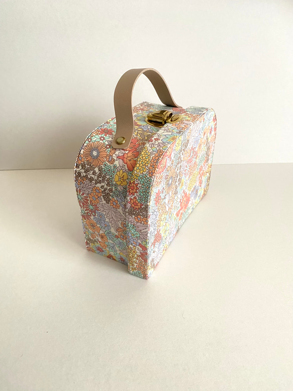 リバティトランク　Mサイズ、カルトナージュボックス《再販》 7枚目の画像