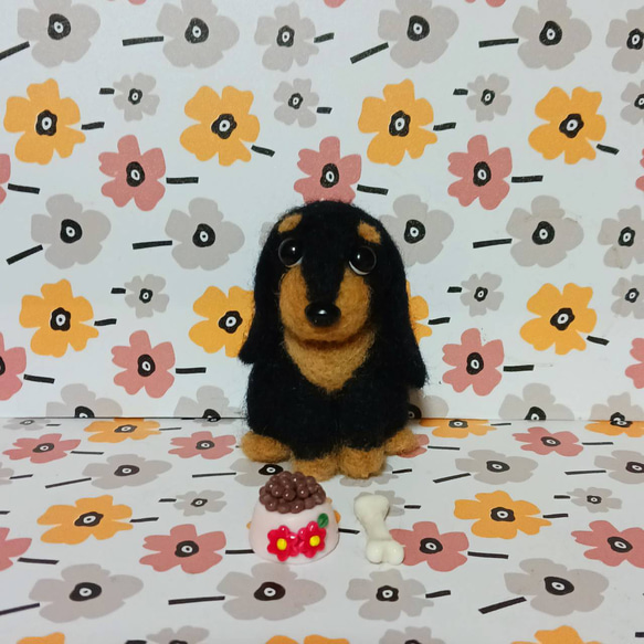 羊毛フェルト ダックスフンド ぬいぐるみ 1枚目の画像