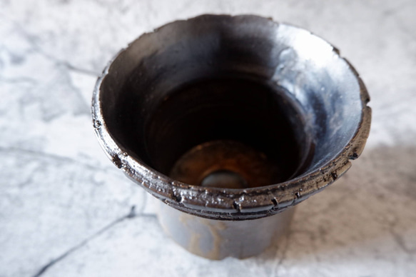 4.5号燻し金彩掛分け裂紋鉢419　塊根植物　多肉植物　アガベ　盆栽　植木鉢　作家鉢　鉢台　沖縄 4枚目の画像