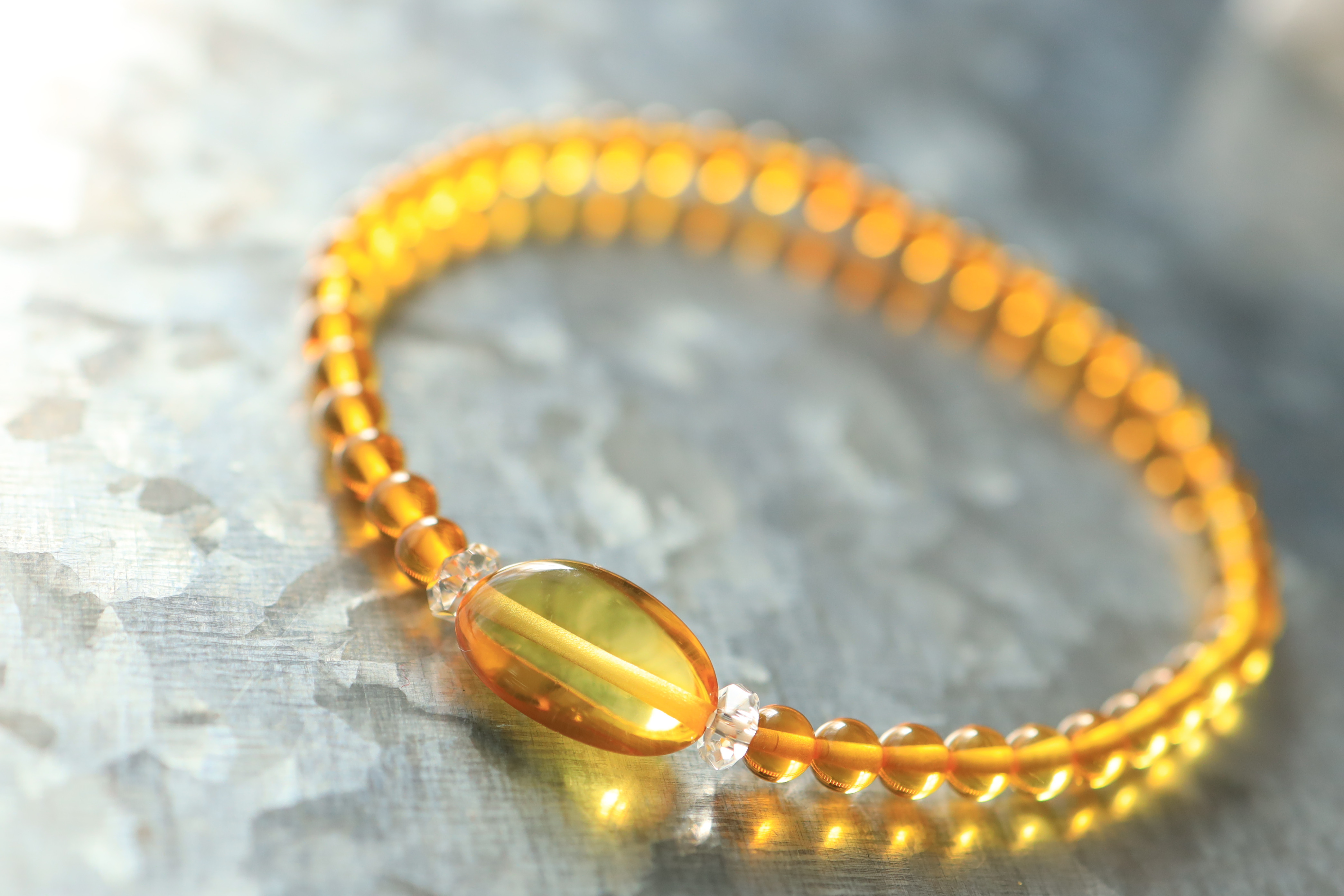 …☆プレミアムブレス☆天然琥珀（ハニーレモンカラー）アンバー：琥珀：タンブル＆4ミリ☆…