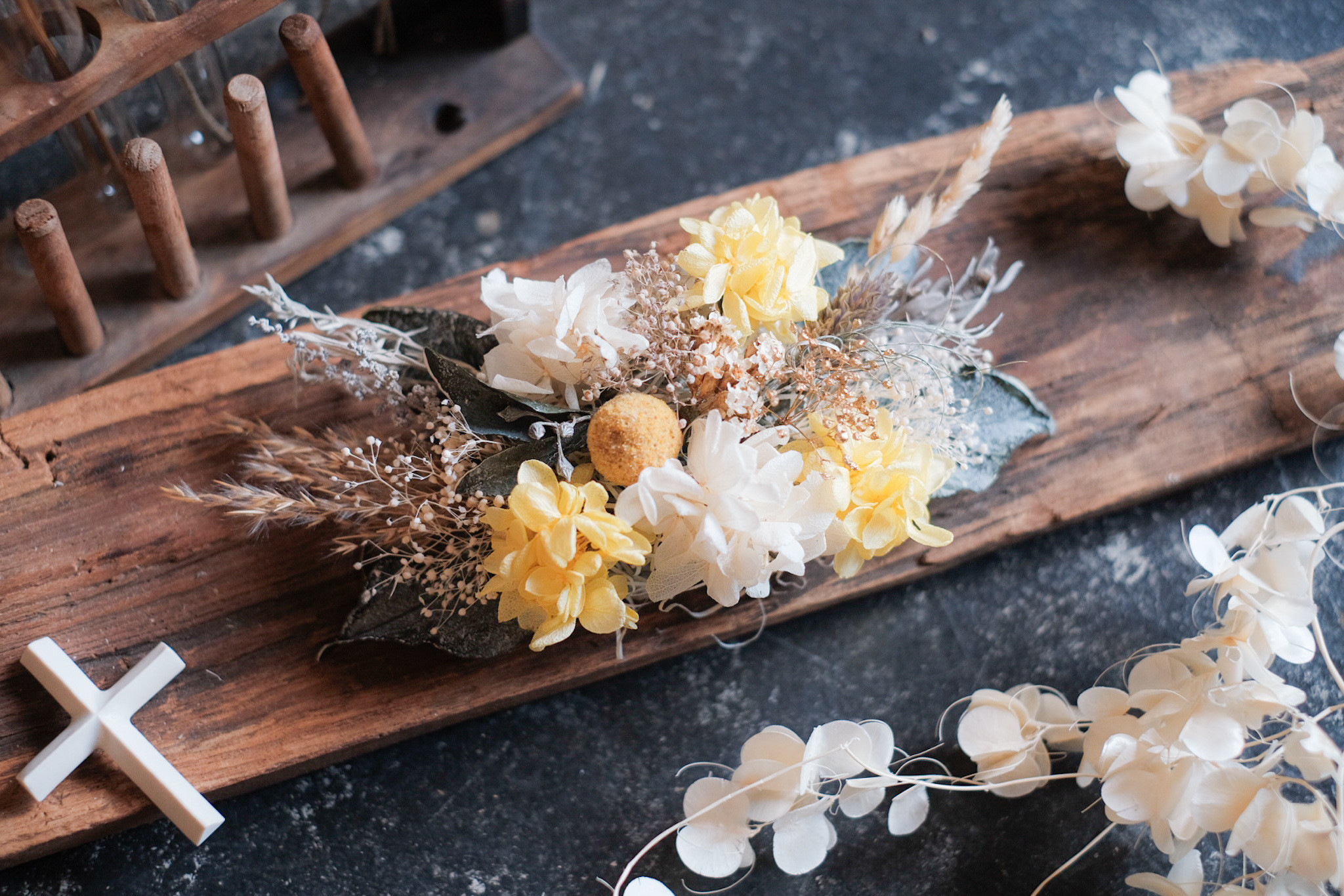 春イエローのボタニカルヘッドドレス // ボタニカルウェディング・結婚式の髪飾りヘアアクセサリー