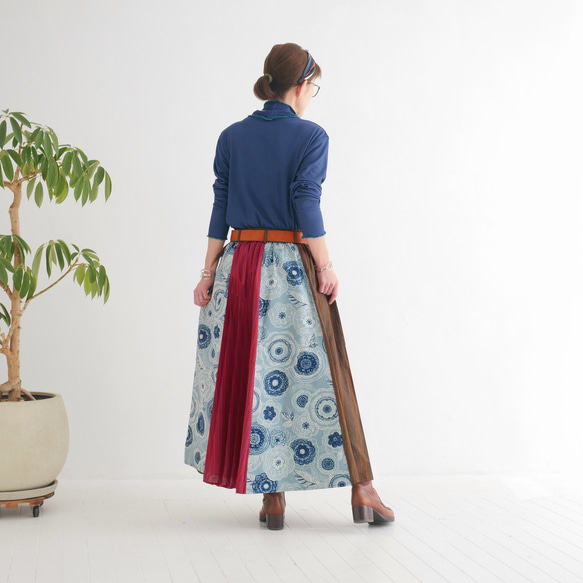 Creema 限量版 * 獨一無二 * 花卉圖案變換是其主要特色 * 條紋縫線圖案 * 長裙 * 色彩搭配 第4張的照片